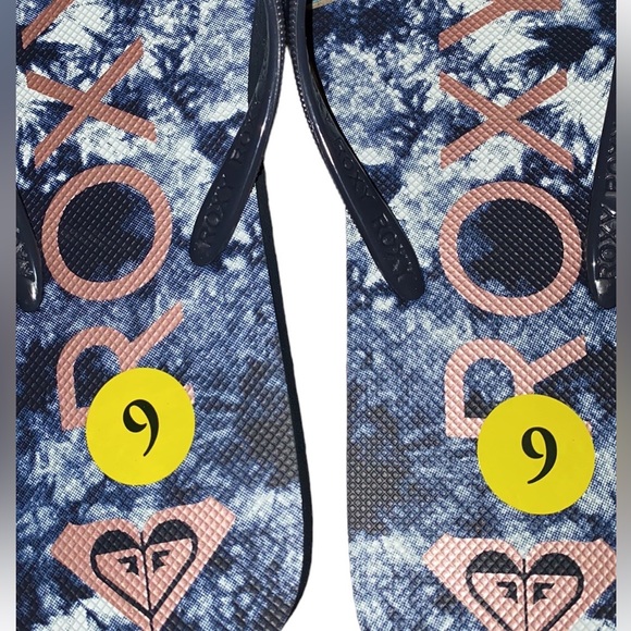 NEW Roxy tie dye flip flops/thong/sandals - Picture 9 of 12